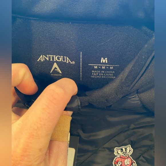 Wisconsin Badger Jacket - Picture 2 of 3